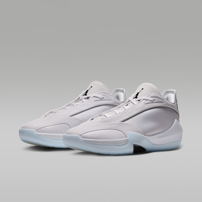 NIKE公式】ジョーダン トライアングル PF バスケットボールシューズ